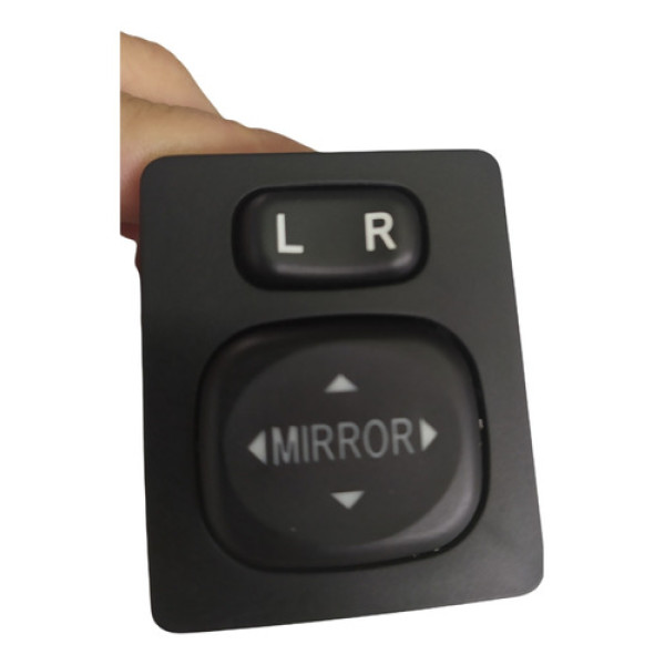 Botão De Regulagem Do Retrovisor Elétrico Do Toyota Etios 13