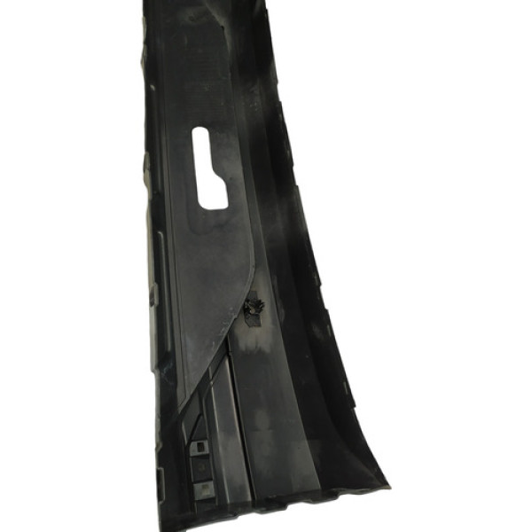 Parachoque Traseiro Saveiro G7/g8 17a 23  Com Detalhe