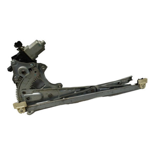 Máquina Vidro Dianteira Esquerda Nissan Versa  2015 A 18