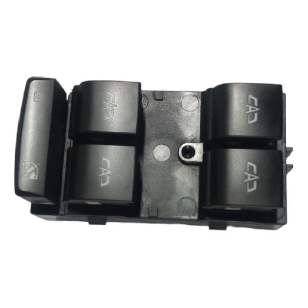 Botão Da Porta Dianteira Esquerda Onix  2020 2022