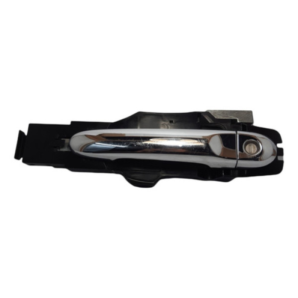 Maçaneta Externa Dianteira Esquerda Nissan Versa 2013