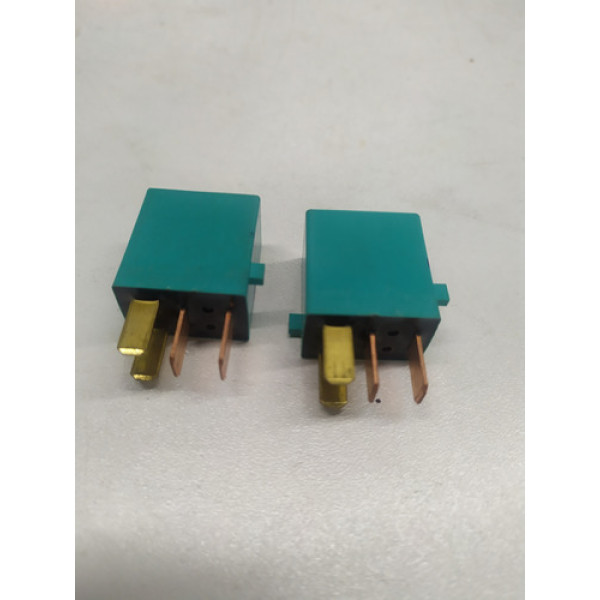 Rele Auxiliar Honda Omrom G8hnh70 12v Dc 21y9n11 2 Por 