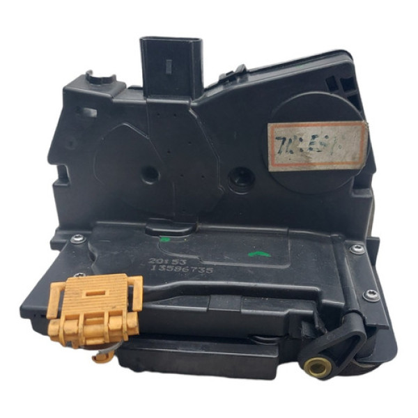Fechadura Dianteira Esquerda Chevrolet Spin Cobalt 13586735