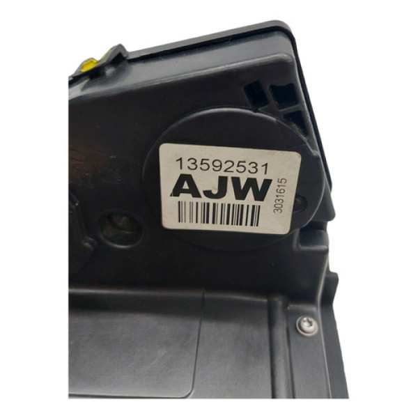 Fechadura Traseira Esquerda Chevrolet Onix Prisma 13592531