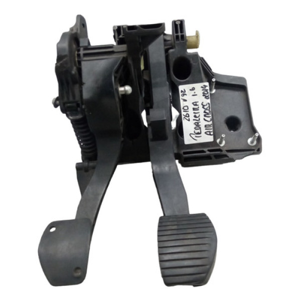 Pedaleira Citroen Aircross 2014 1.6 Original Compare 