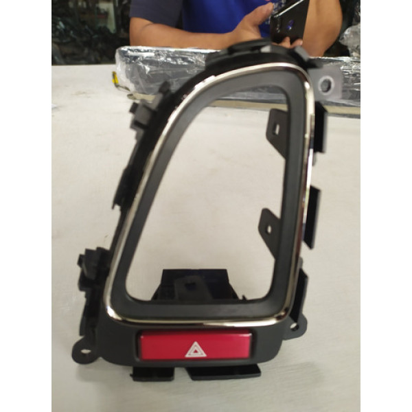 Acabamento Com Botão Do Pisca Alerta Da Hr-v