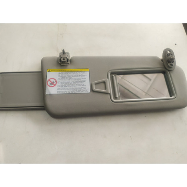 Quebra Sol Lado Direito Do Kia Cerato 2009 2010 2011 2012 