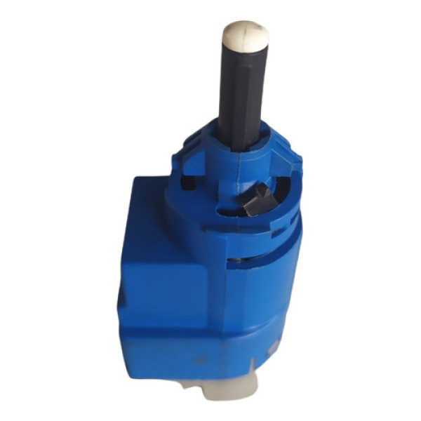 Interruptor Do Freio Do Logan Ou Sandero 253255192r Original