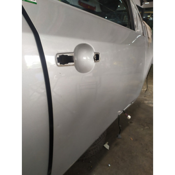 Porta Dianteira Direita Do Nissan Sentra 2008 09 10 11 14