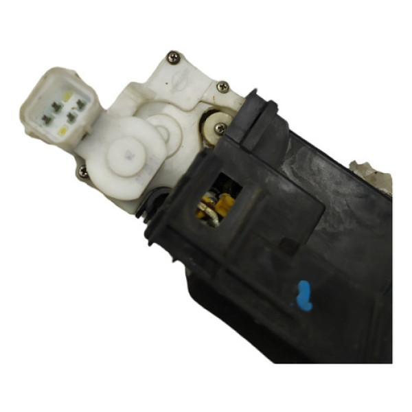 Fechadura Porta Traseira Esquerda Ford Fiesta  2011/2012