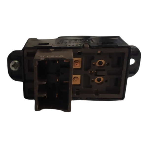 Botão De Vidro Elétrico Traseiro Esquerdo Jac J6 2012