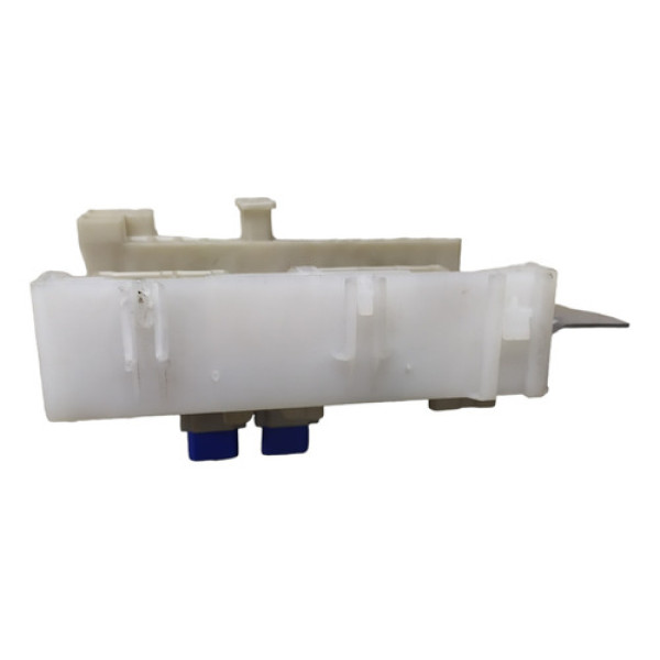 Caixa Fusível Interna Nissan Sentra 2008/12 Cod 24236et000